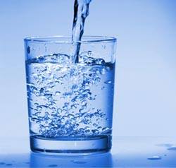 5 Advantages of Drinking Water